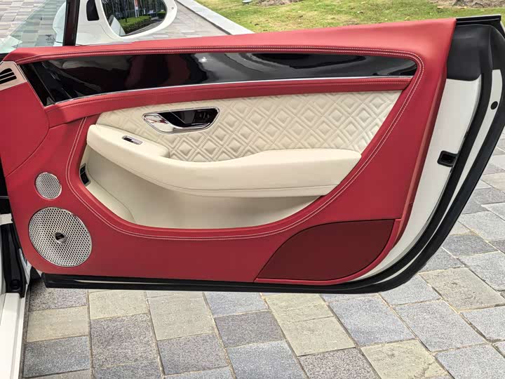 Bentley Continental GT 2022 2022款 4.0T GT V8 敞篷版