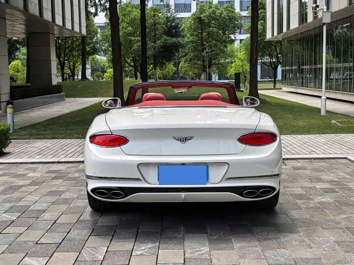 Bentley Continental GT 2022 2022款 4.0T GT V8 敞篷版